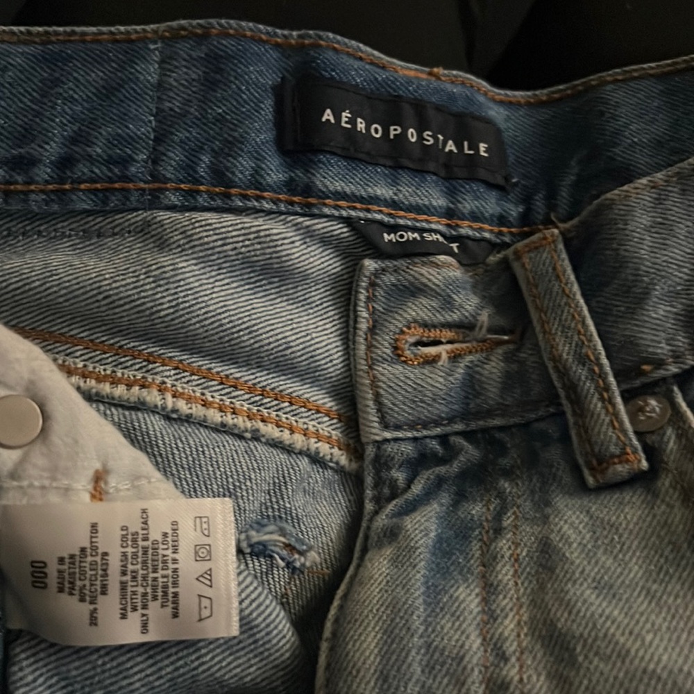 Aeropostale mom short